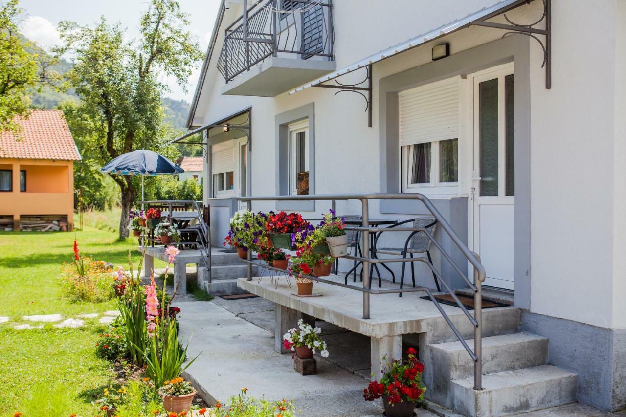 Apartments Heaven Цетине Екстериор снимка
